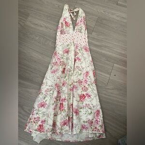 Lapis Pink Floral Backless Dress